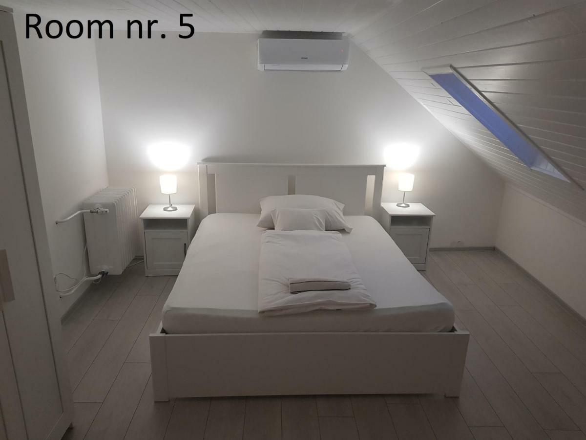 Zoli Apartmanok-Zoli Koelcsey 19 Villa Hajdúszoboszló Eksteriør bilde